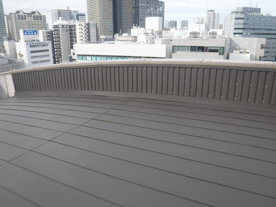 大阪府立体育会館屋根その他改修工事 完成致しました。2